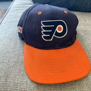 Vintage Philadelphia Flyers Hat